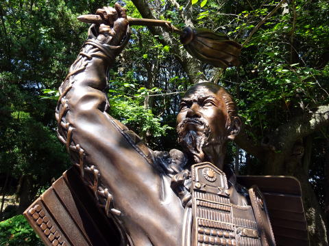 徳川家康の銅像